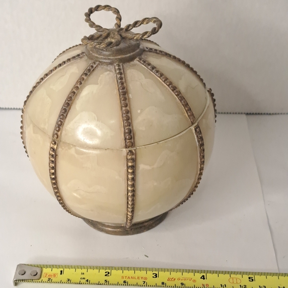 Vintage Croscill Home Romanza Trinket Box Hand Painted Faux Onyx Brass. - Picture 2 of 10